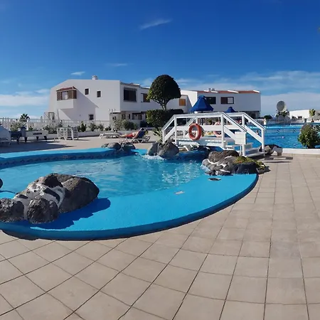 Bungalow Club Atlantis Apartment *
